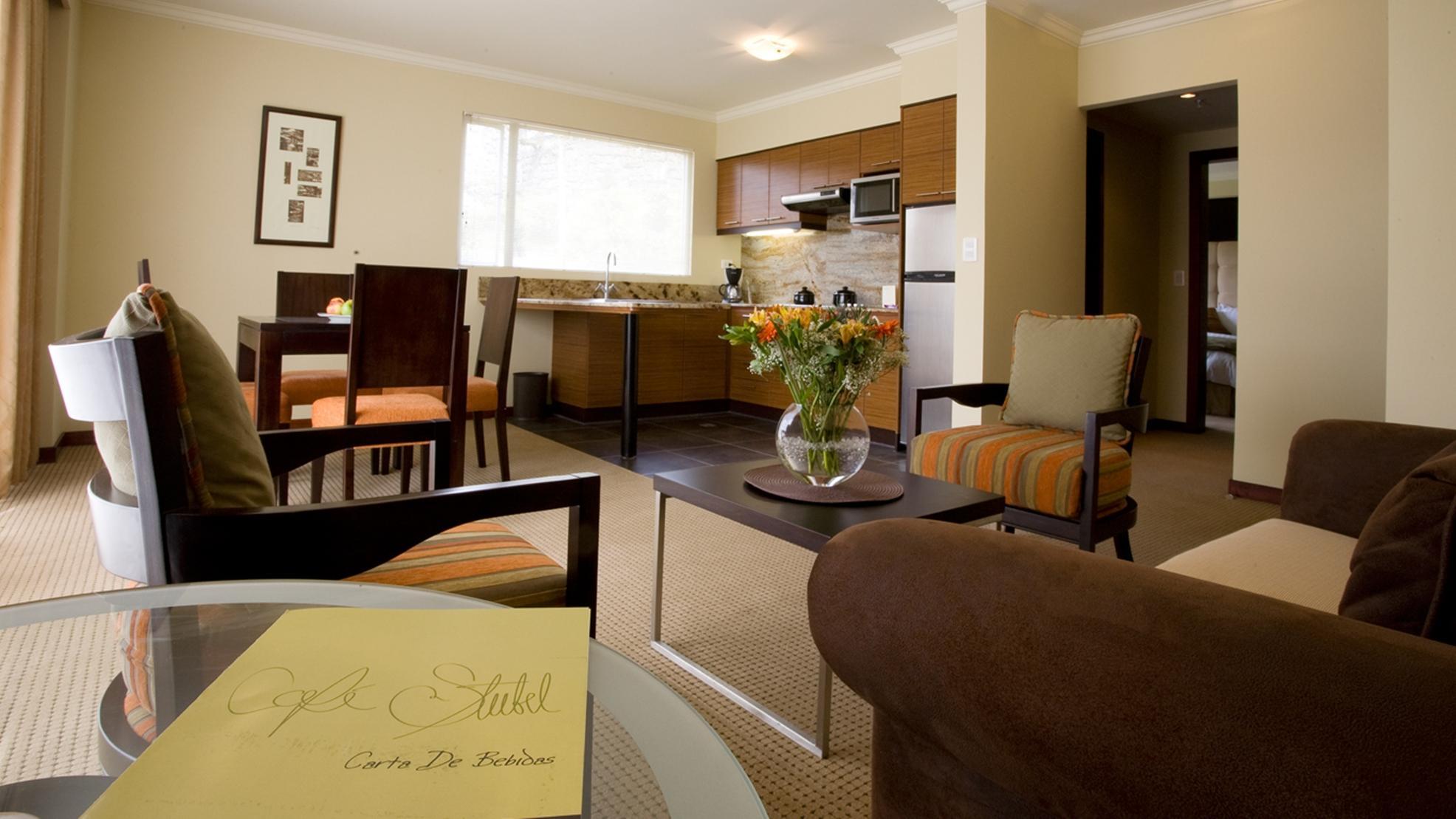 Hotel Stubel Suites & Cafe Quito Bagian luar foto