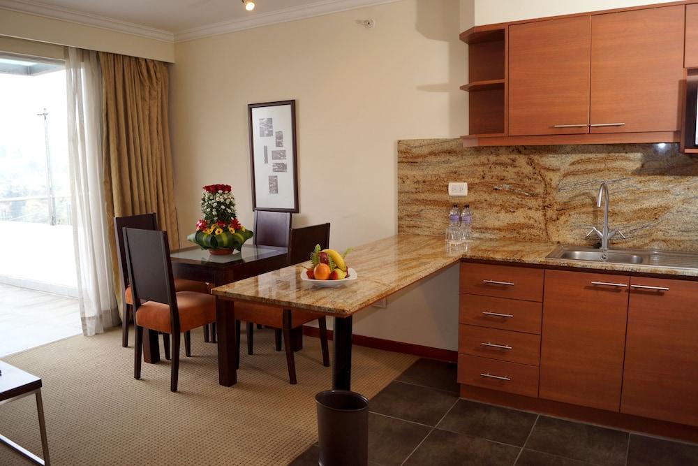 Hotel Stubel Suites & Cafe Quito Bagian luar foto