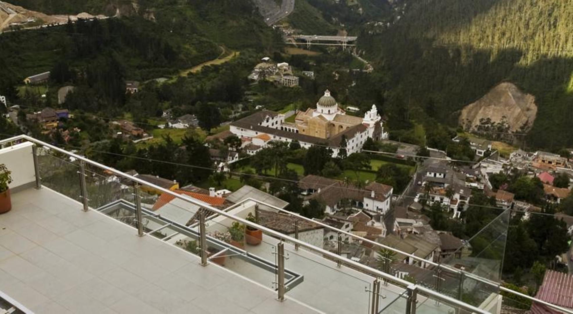 Hotel Stubel Suites & Cafe Quito Bagian luar foto
