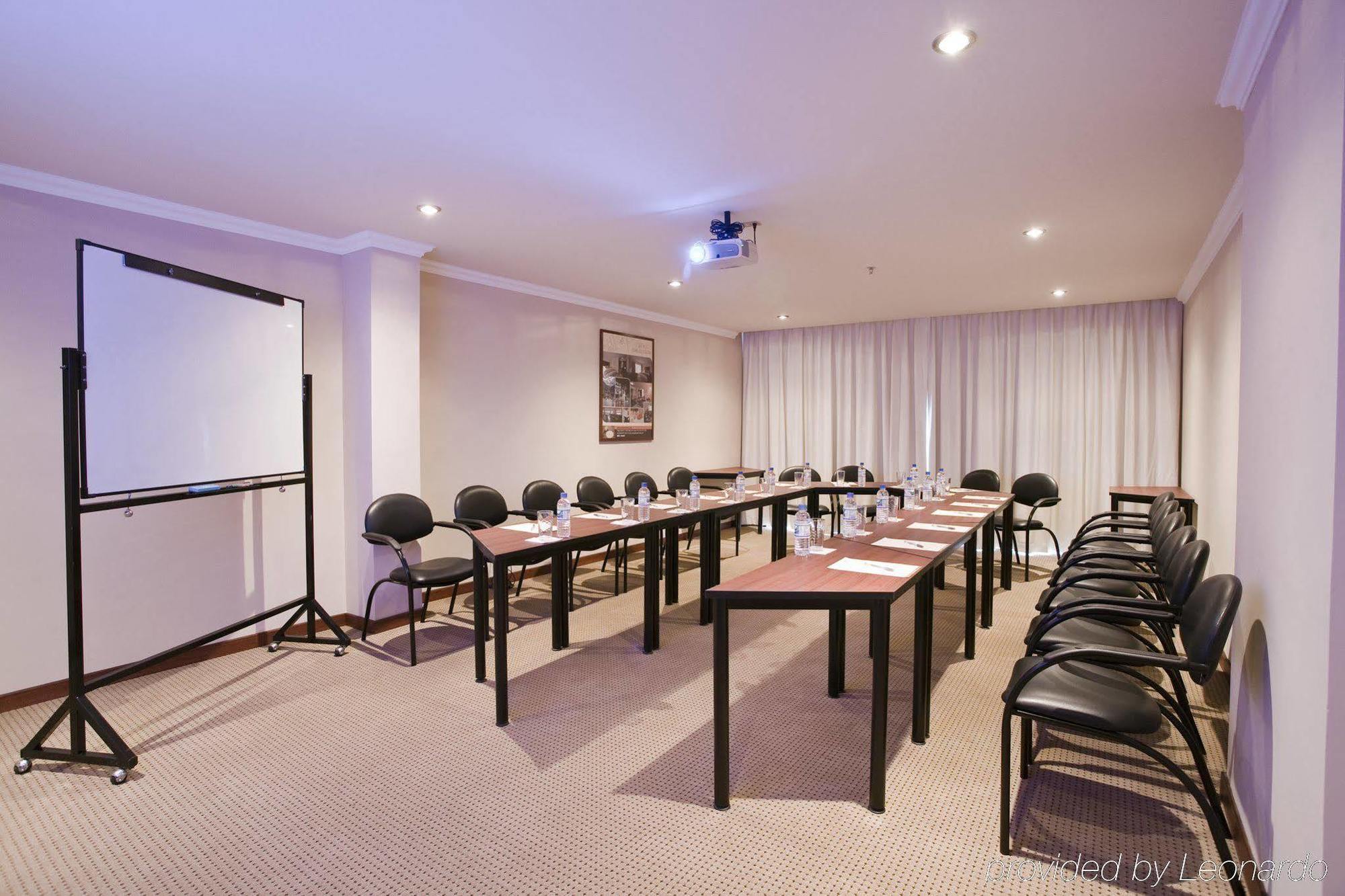 Hotel Stubel Suites & Cafe Quito Bagian luar foto